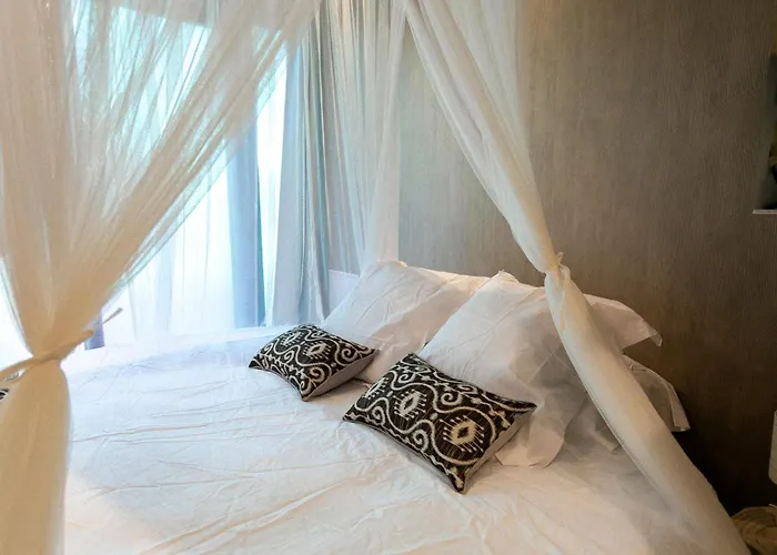 Bali Serenity Balneo Et Lit Rond
